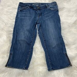 Mossimo Supply Co. Women's Blue Jean Capris